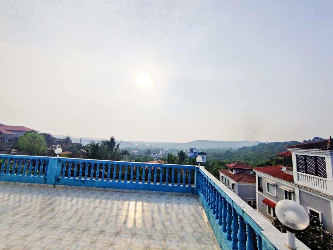 Amazing Hilltop 4 Bhk Villa With Private Pool Near Candolim Esterno foto